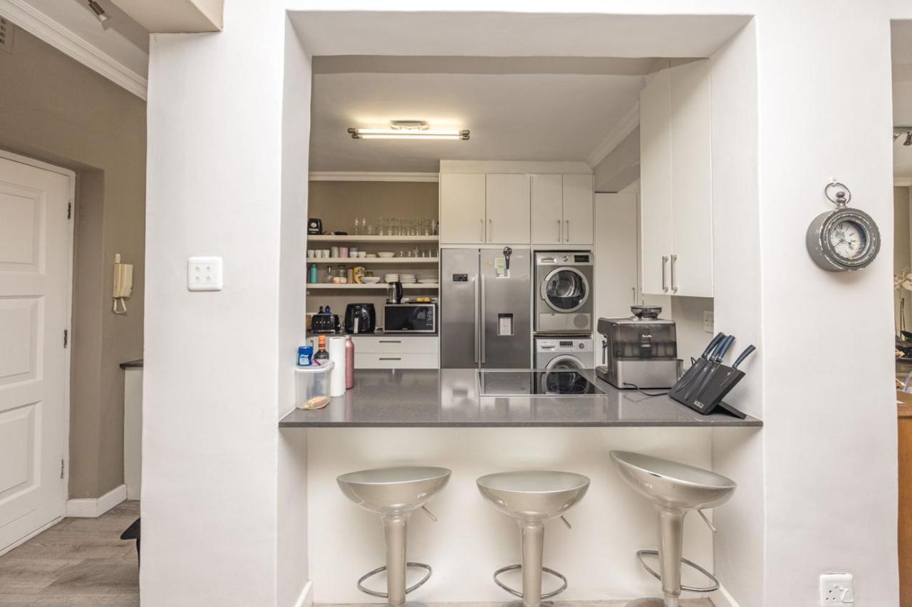 Gone Coastal Apartment *